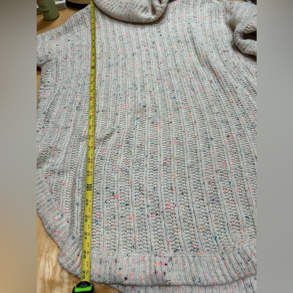 FREE (see details) express knit tunic sweater - Picture 5 of 7